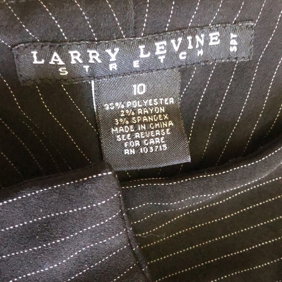 10 / $10 Larry Levine women’s pant - Picture 4 of 8